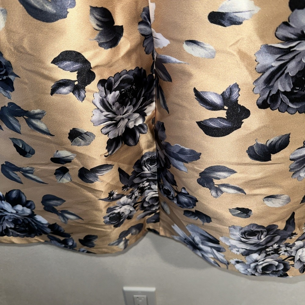 Jealous Tomato Blue /‎ Gold Floral Skirt  Size Small - Picture 9 of 11